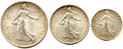 null 
Lot de trois pièces en argent type Semeuse du graveur Oscar Roty :




2 Francs...