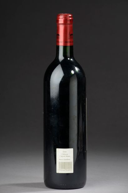 null 1 bouteille CH. CHEVAL-BLANC, 1° Grand Cru St-Émilion 1999 (elt)