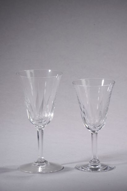 null SAINT LOUIS.

Part of a glass service model "Cerdagne" including : 

- ten white...