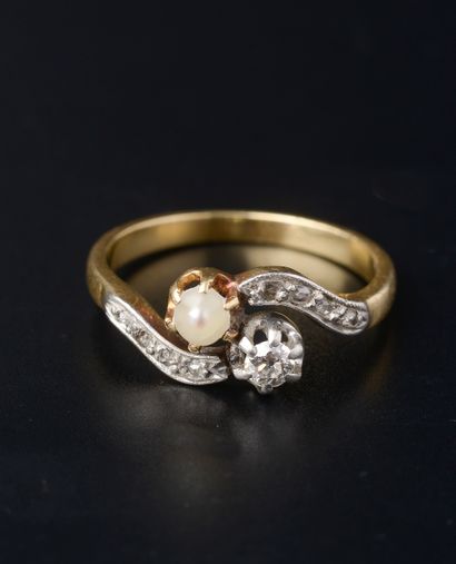 null An 18k yellow gold "Toi Moi" ring set with a small round diamond of about 0.25...