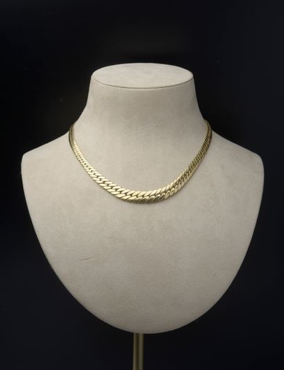 null Necklace in 18k yellow gold with English chain.



Length : 44 cm - Weight :...