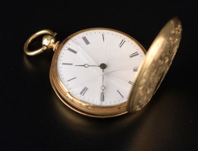 null Small soap watch, the circular case in 18k yellow gold, the white dial with...