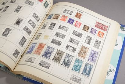 null Un album de timbres Le Galilée (très incomplet, timbres pricipalement oblitérés)

On...