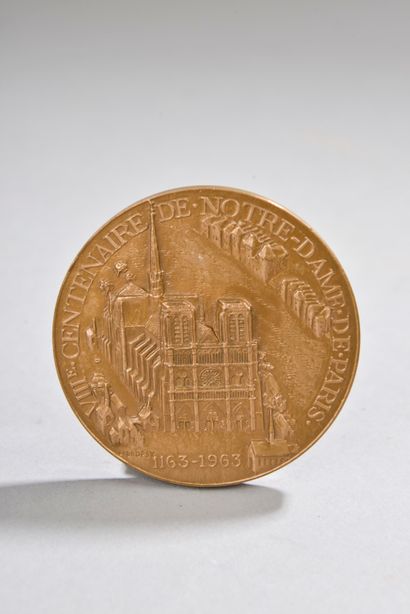 null H. DROPSY.





 "VIIIe centenaire de Notre Dame de Paris, 1163-1963", médaille...