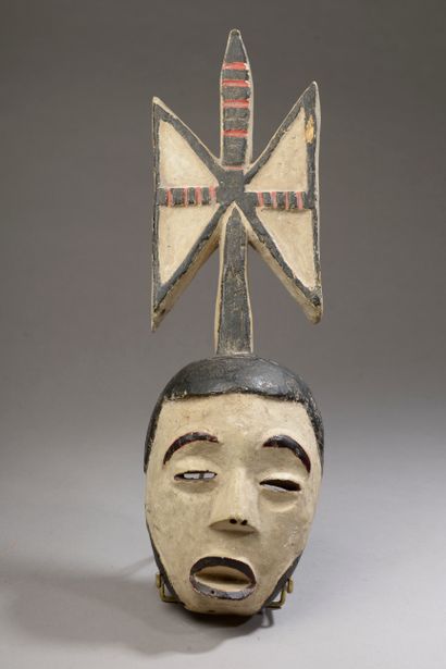 null LUMBO/LEGA mask, Democratic Republic of Congo. 



Polychrome wood.



Height...