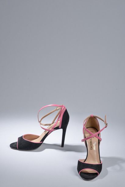 null *DVF - Diane Von Fürstenberg.

Size 36,5, Black and pink "anaïs" heels sandals...