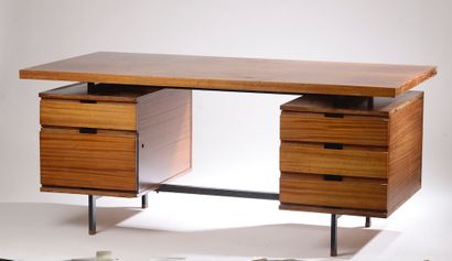 null 
Pierre GUARICHE (1926-1995), éditions LES HUCHIERS MINVIELLE.




Bureau en...