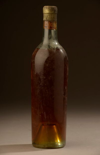 null 1 bouteille Château RAYNE-VIGNEAU, 1° cru Sauternes 1924 (SE, MB, bouchon bien...
