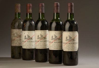 null 5 bouteilles Château BEYCHEVELLE, 4° cru Saint-Julien (3 de 1978, elt, 2 TLB,...