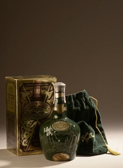 null 1 bottle SCOTCH WHISKY "Royal Salute", Chivas 21 years