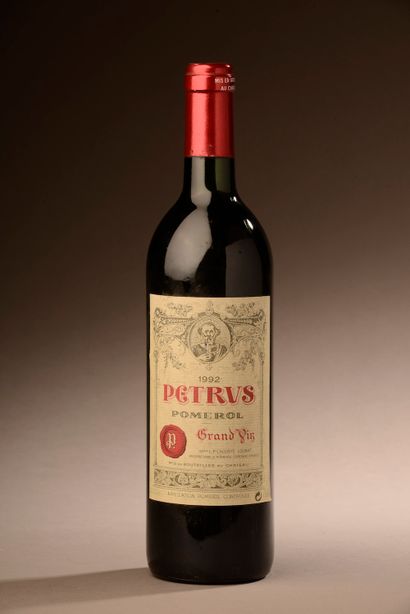 1 bouteille PETRUS, Pomerol 1992 (etlt, ...