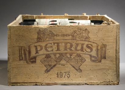 null 12 PETRUS bottles, Pomerol 1973 (es, etlt, 4 J, 6 TLB, 3 ea, 1 LB, 1 LB/MB ett),...