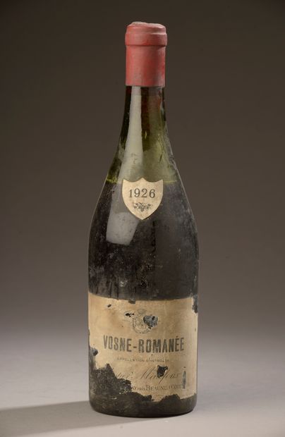 1 bouteille VOSNE-ROMANÉE P. Maufoux 1926...