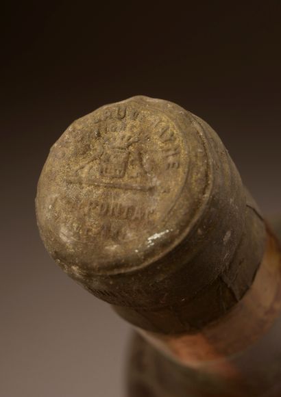  1 bouteille Château RAYNE-VIGNEAU, 1° cru Sauternes 1924 (SE, MB, bouchon bien ...