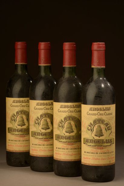 4 bouteilles Château ANGELUS, 1° Grand Cru...