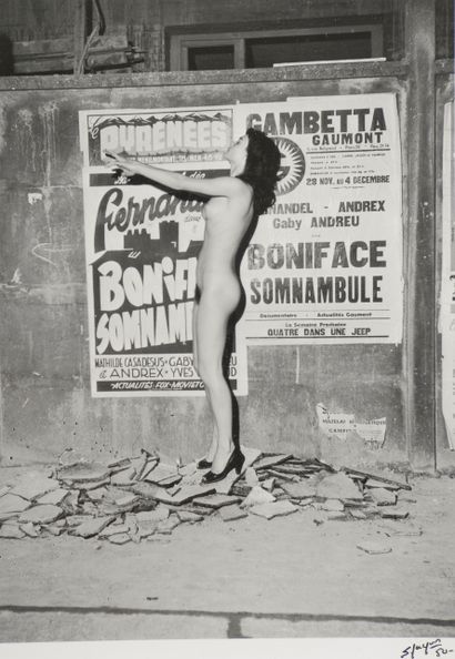null Serges JACQUES (born 1927). 

 Female nude in front of advertising posters.

Silver...
