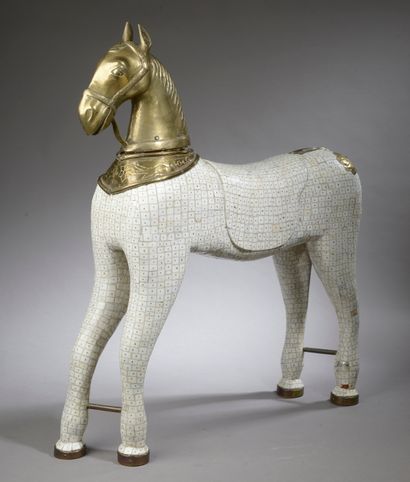 null 
INDIA - Late 19th - Early 20th century.




Horse in ivory veneer and copper...