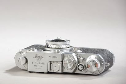 null Appareil photographique Leitz Leica IIIF (1950, n°538741) avec objectif Elmar...
