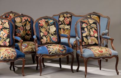 null 
Living room furniture comprising five armchairs and a sofa in moulded or carved...
