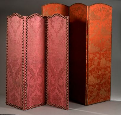  Three-leaf folding screen with gold chinoiserie decoration on a red background....