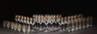 null Part of a crystal glass service with engraved decoration of pastillée frieze...