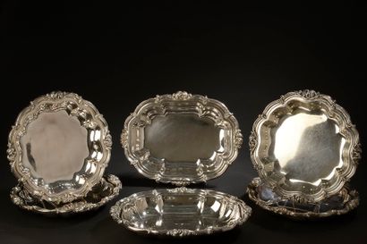 ODIOT Paris.

Two oval and four round silver...