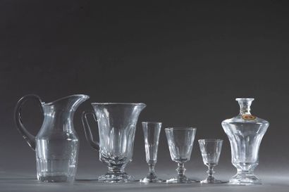 null 
VILLEROY BOCH.


Part of service of cut crystal glass including: eleven water...