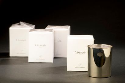 null CHRISTOFLE.

Set of four first edition candles in metal model "Miel d'argent"...