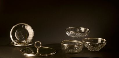 null Three salad bowls and two circular display stands in cut crystal, the lip mount...