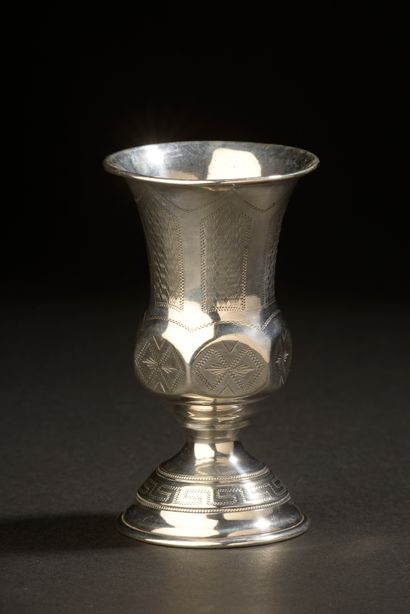 Cup of kiddush on pedestal in silver 800...