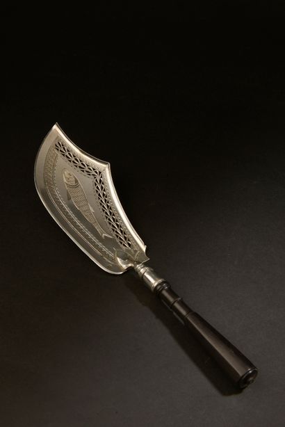 Fish shovel, the shovel pierced with engraved...