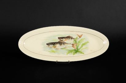 null GIEN.

Part of a fish service comprising twelve dinner plates, a gravy boat...