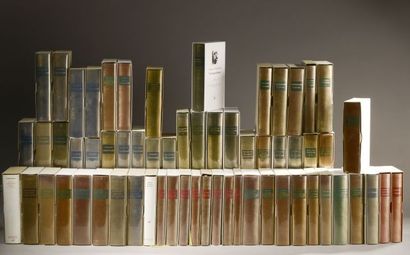 null Library of LA PLÉIADE. Set of about 125 volumes including FLAUBERT, VOLTAIRE,...