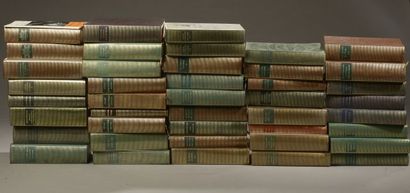 null Important ensemble d'environ 160 volumes collection LA PLEIADE comprenant notamment...