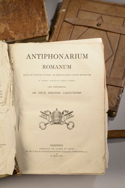 null 
[MUSIQUE]




Antiphonarium Romarum, Paris, Adrianus Le Clere et Socii, 1865.




Trois...