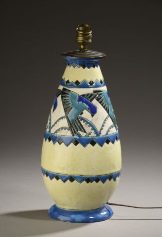 KERAMIS. 

Vase monté en lampe en céramique...
