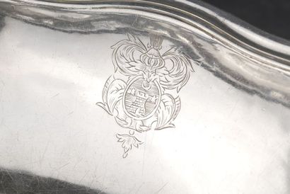 null Silver bowl with contoured edges and engraved decoration of coat of arms under...