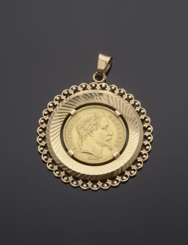 null pièce en or de 20 Francs au profil de Napoléon III lauré datant de 1863, atelier...