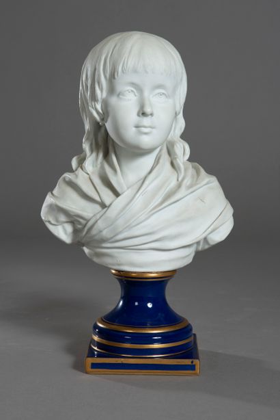 null D'après Jean-Antoine HOUDON (1741-1828).

Buste de Louis XVII enfant en biscuit...