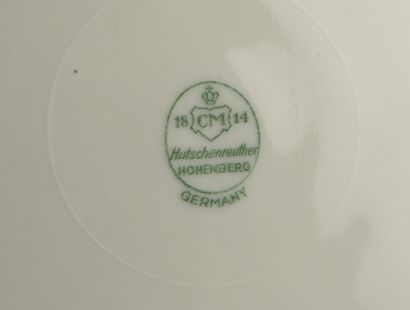 null HOHENBERG, Germany.

Partie de service de table en porcelaine, modèle "Margarate",...