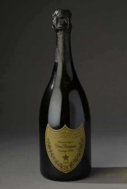 null 1 bouteille CHAMPAGNE "Dom Pérignon", Moët Chandon 2000