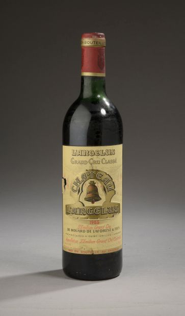 1 bouteille Château ANGÉLUS, 1° Grand Cru...