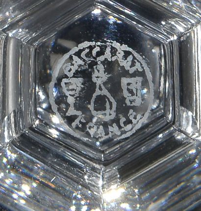 null Part of service of crystal glasses, model "Harcourt".

Marked BACCARAT.

It...