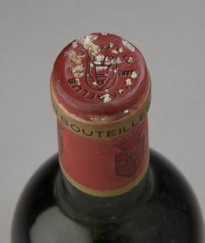 null 1 bouteille Château ANGÉLUS, 1° Grand Cru St-Émilion 1985 (es, et, ea, LB, capsule...