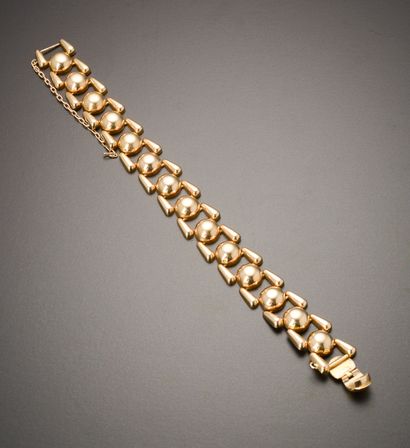 null Bracelet in 18k pink gold, the mesh formed by half-spheres articulated between...