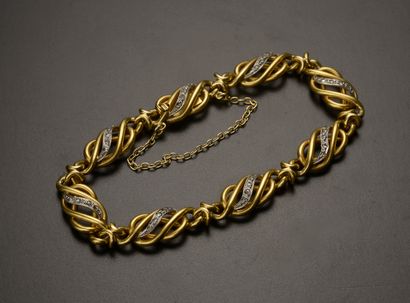 Yellow gold bracelet 18k composed of twisted...