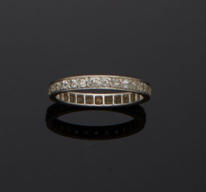 American wedding ring in platinum 800 thousandths...