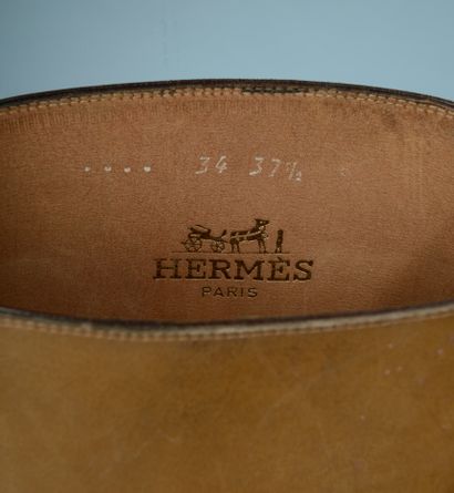 null HERMÈS "Louisia".

Pair of camel leather boots, round toe (good condition, slight...