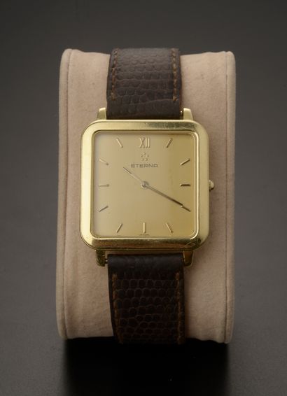 null ETERNA.

Bracelet watch, the extra-flat rectangular case in 18k yellow gold,...