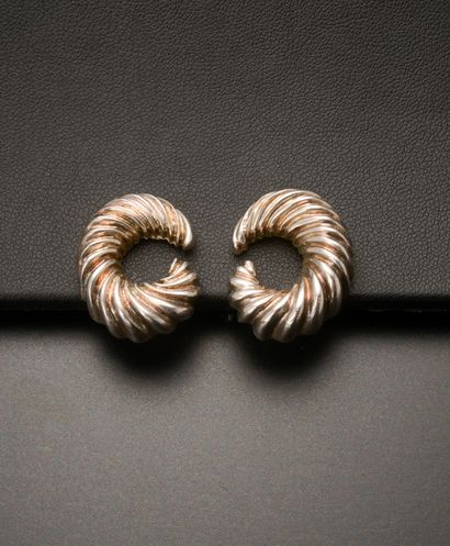 
ILIAS LALAOUNIS.




Pair of ear clips in...